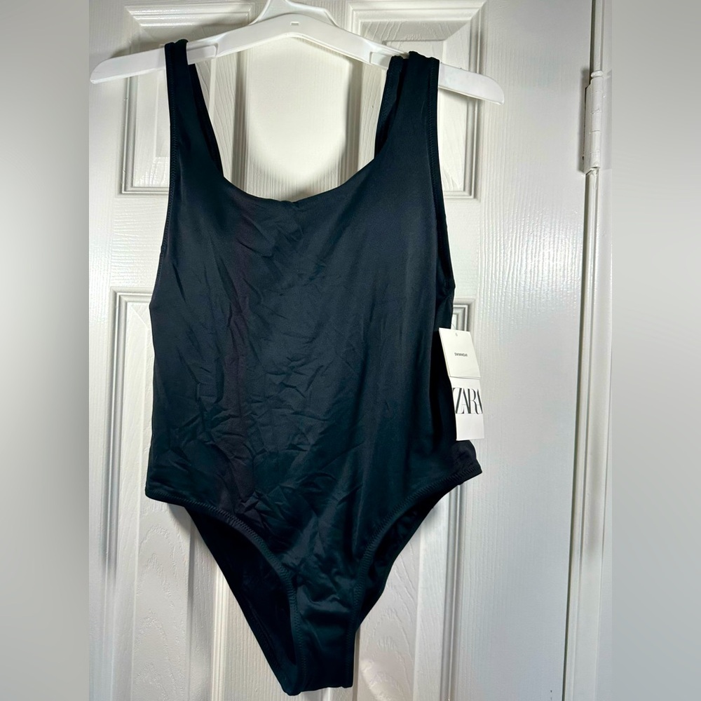 Zara one piece black swimsuit NWT Large
